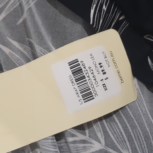 Beme New Dress Size 18 approx Black White - Picture 7 of 9